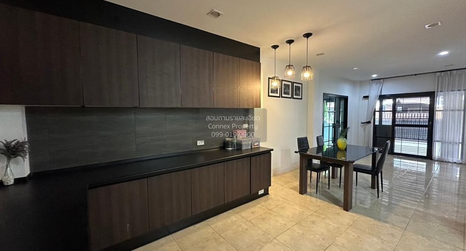 Casa en venta de 4 habitaciones en Mueang Pathum Thani, Pathum Thani