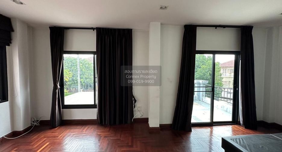 Casa en venta de 4 habitaciones en Mueang Pathum Thani, Pathum Thani