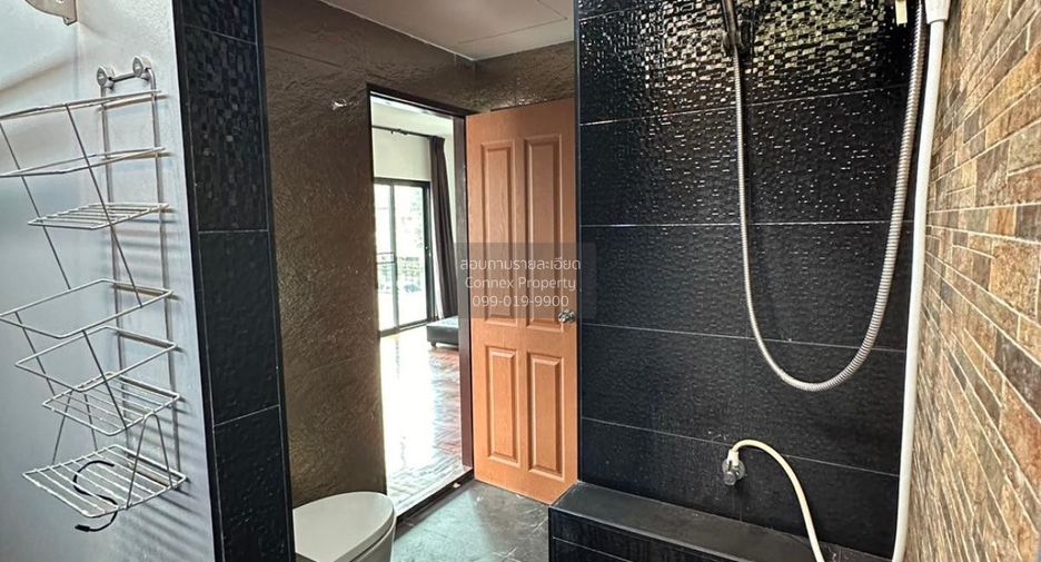 Casa en venta de 4 habitaciones en Mueang Pathum Thani, Pathum Thani