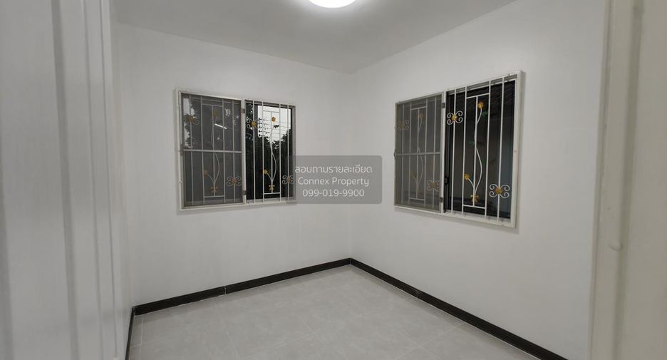 For sale 3 bedrooms townhouse in Thanyaburi, Pathum Thani