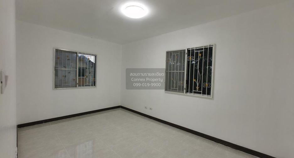 For sale 3 bedrooms townhouse in Thanyaburi, Pathum Thani