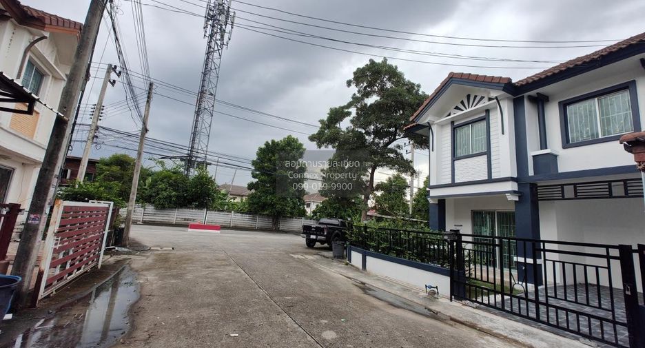 For sale 3 bedrooms townhouse in Thanyaburi, Pathum Thani
