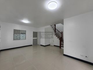 For sale 3 bedrooms townhouse in Thanyaburi, Pathum Thani