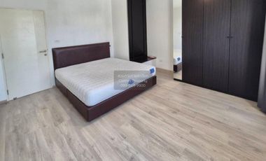 Casa adosada en venta de 3 habitaciones en Prawet, Bangkok
