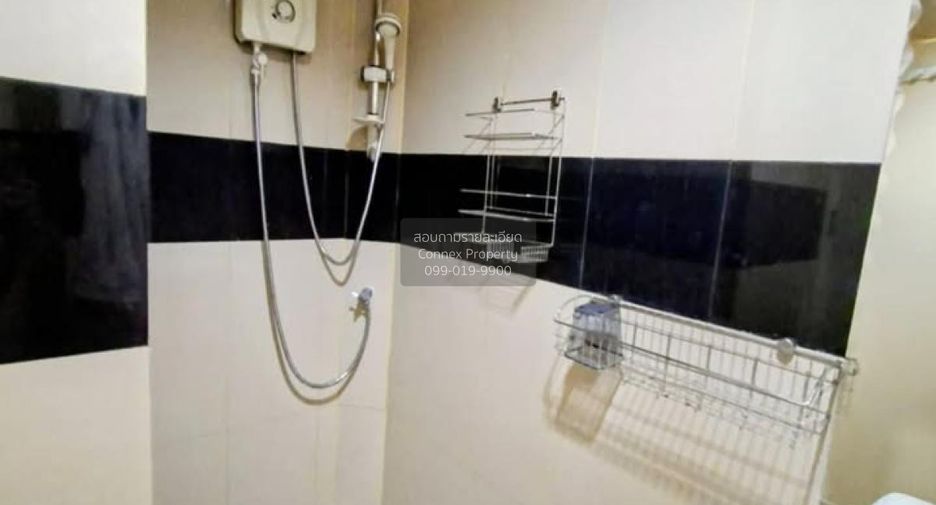 For sale 1 bed condo in Lat Krabang, Bangkok