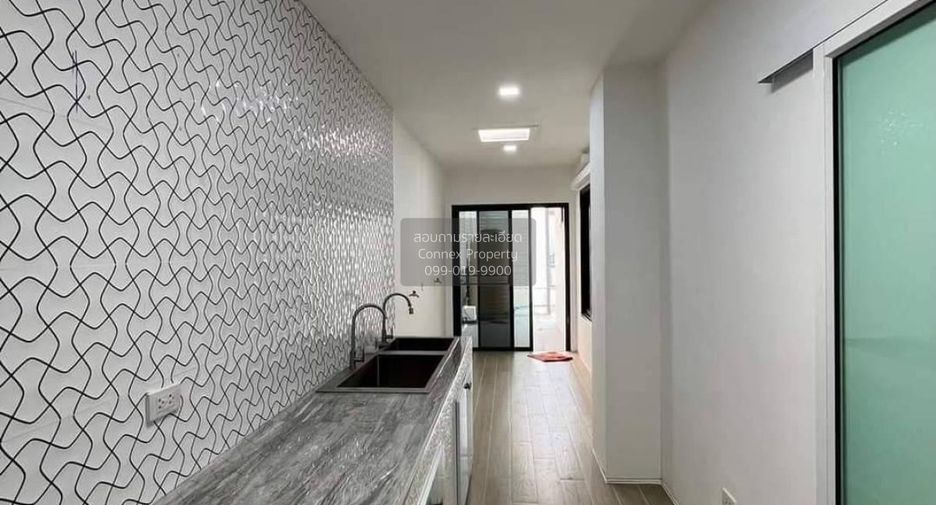 Продажа 4 спальни дом в Sam Phran, Накхонпатхом