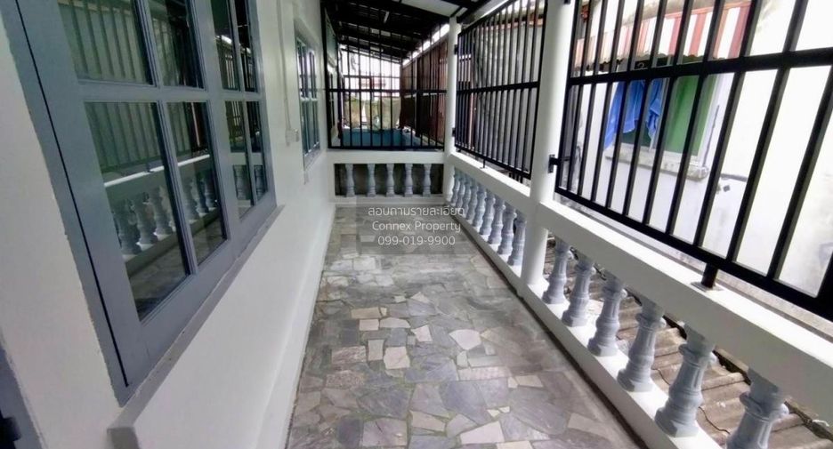 À vendre 3 chambres maison de ville à Bang Bua Thong, Nonthaburi