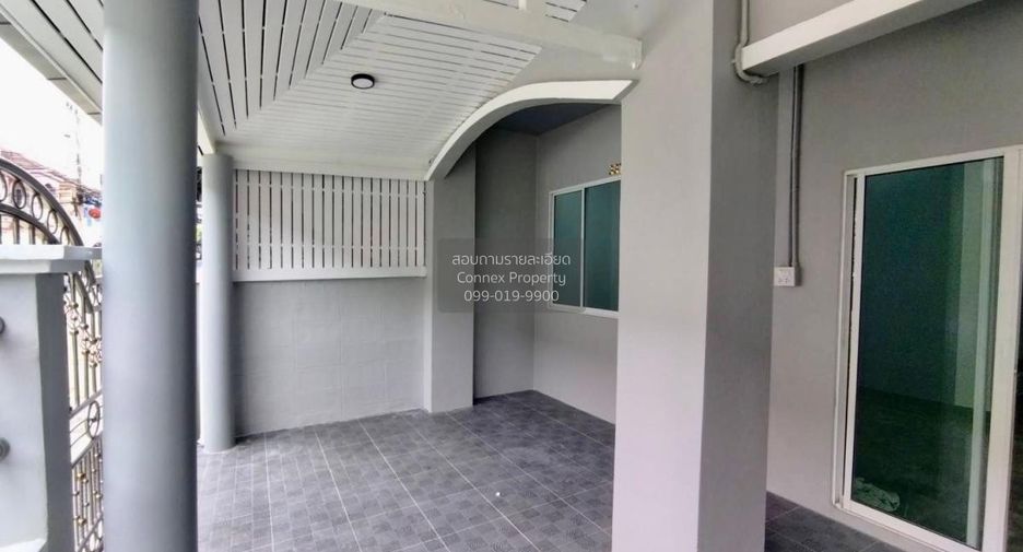 À vendre 3 chambres maison de ville à Bang Bua Thong, Nonthaburi