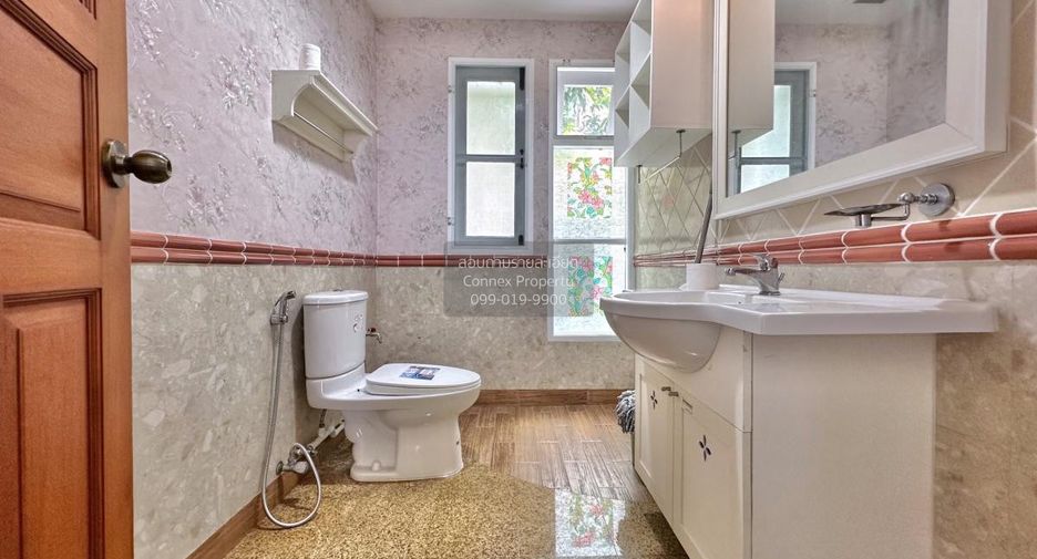 For sale 3 bedrooms house in Bang Phli, Samut Prakan