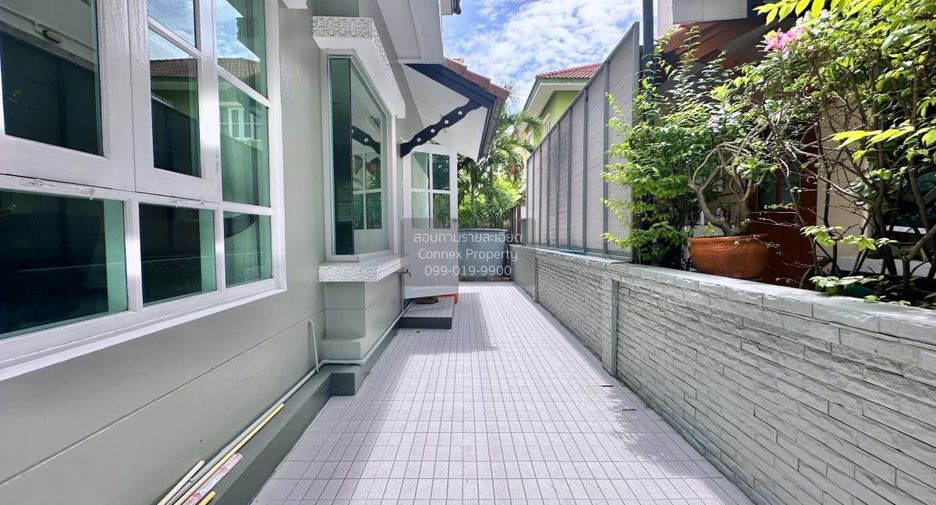For sale 3 bedrooms house in Bang Phli, Samut Prakan