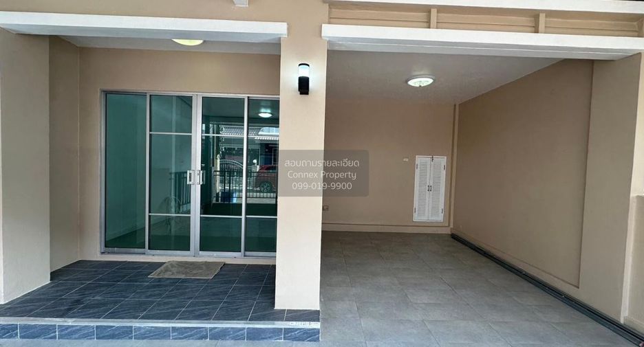 For sale 3 bedrooms townhouse in Pak Kret, Nonthaburi