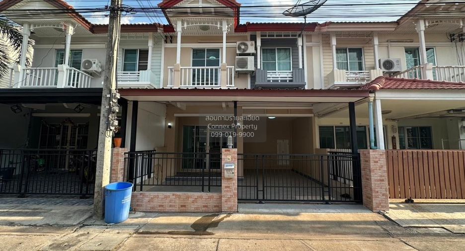 For sale 3 bedrooms townhouse in Pak Kret, Nonthaburi