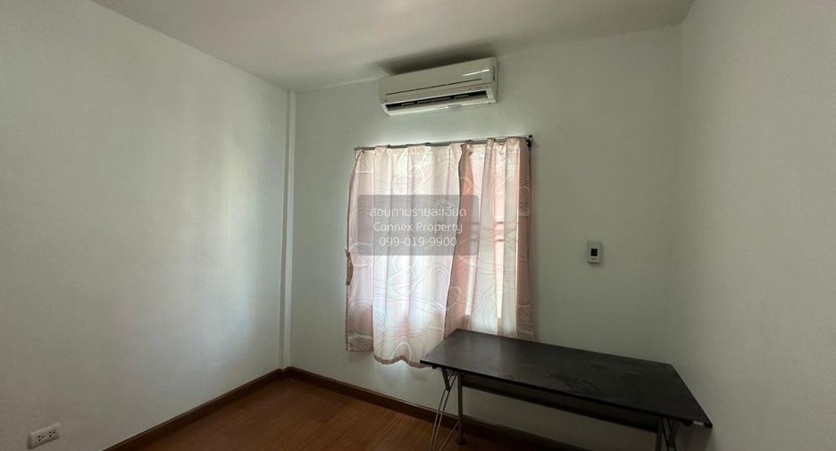 For sale 3 bedrooms townhouse in Pak Kret, Nonthaburi