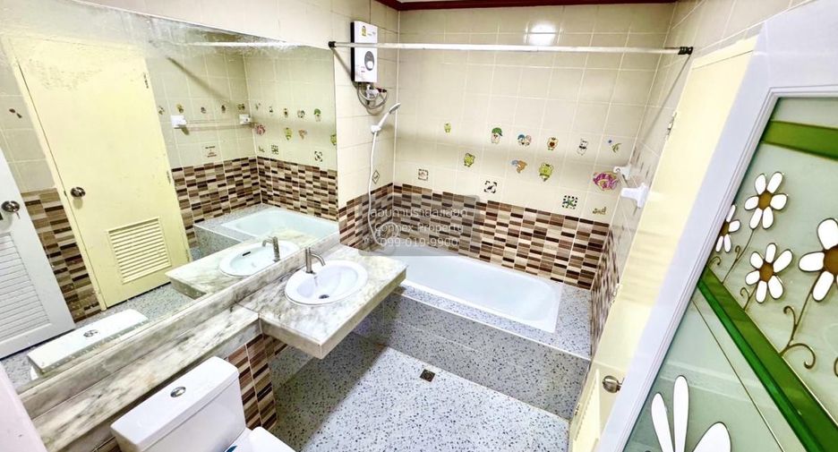 Reihenhaus zum Kauf mit 3 Zimmer in Phra Pradaeng, Samut Prakan