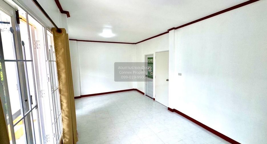 Reihenhaus zum Kauf mit 3 Zimmer in Phra Pradaeng, Samut Prakan