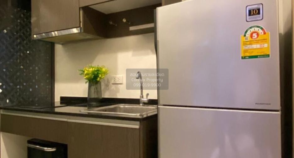 For sale 1 bed condo in Phra Khanong, Bangkok