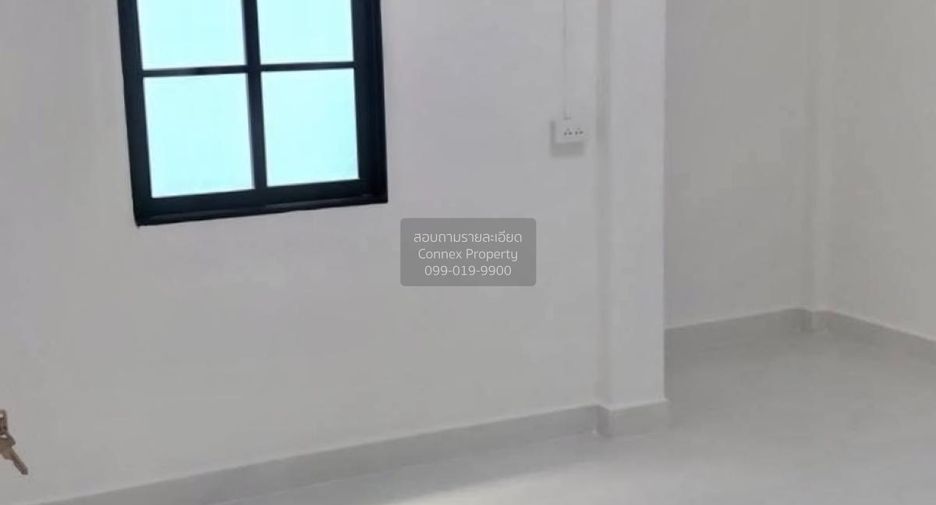 Продажа 3 спальни таунхаус в Нонг Чок, Бангкок