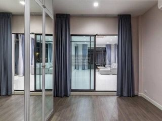 For sale 5 bedrooms house in Thanyaburi, Pathum Thani