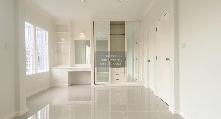 For sale 4 bedrooms townhouse in Bang Bua Thong, Nonthaburi