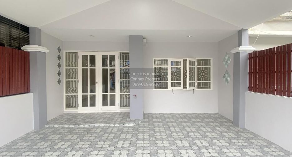 For sale 4 bedrooms townhouse in Bang Bua Thong, Nonthaburi