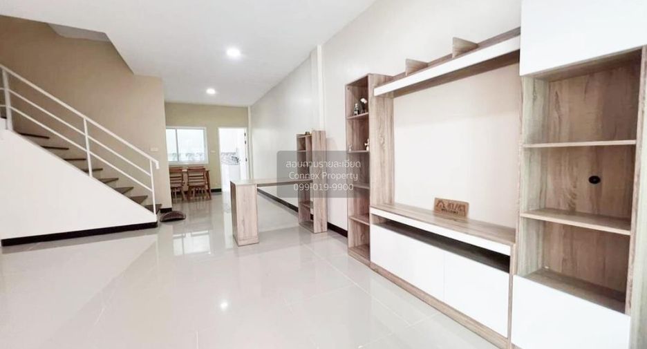 Reihenhaus zum Kauf mit 3 Zimmer in Phra Pradaeng, Samut Prakan