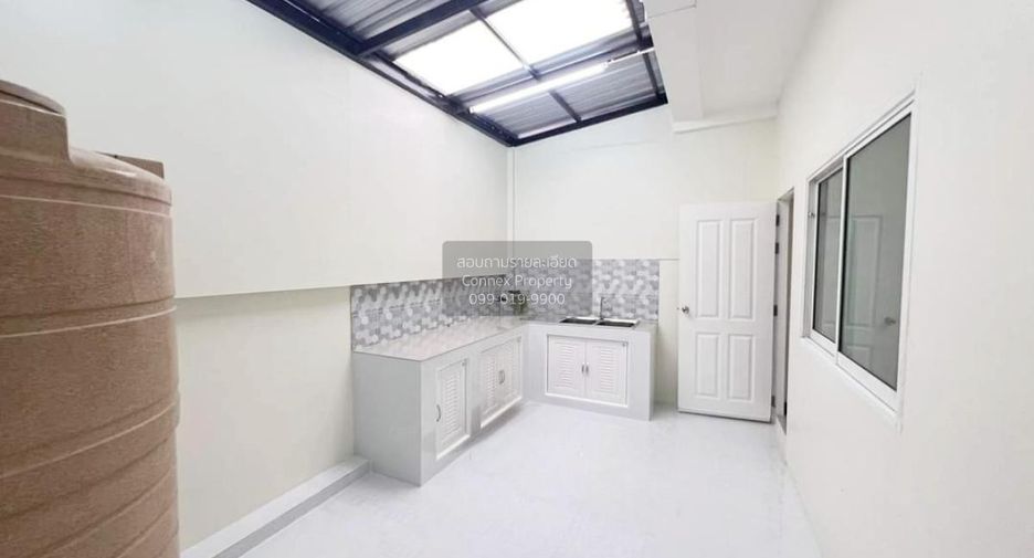 Reihenhaus zum Kauf mit 3 Zimmer in Phra Pradaeng, Samut Prakan
