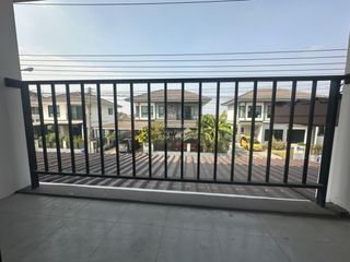 For sale 3 bedrooms house in Lam Luk Ka, Pathum Thani