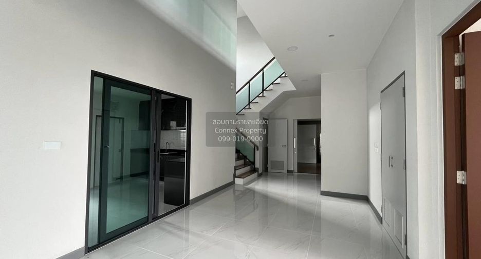 Haus zum Kauf mit 6 Zimmer in Bang Phli, Samut Prakan