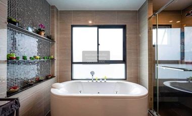 Haus zum Kauf mit 6 Zimmer in Prawet, Bangkok