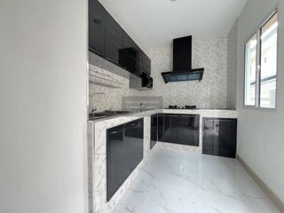 For sale 3 bedrooms house in Mueang Samut Sakhon, Samut Sakhon