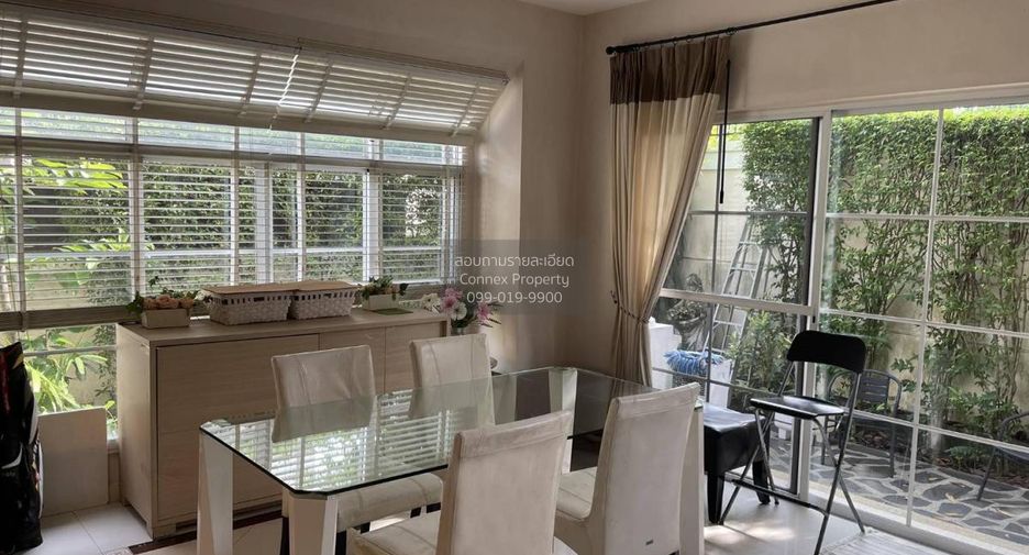 For sale 3 bedrooms house in Phasi Charoen, Bangkok