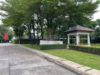 出售 3 卧室 独立屋 在 Phasi Charoen, 曼谷