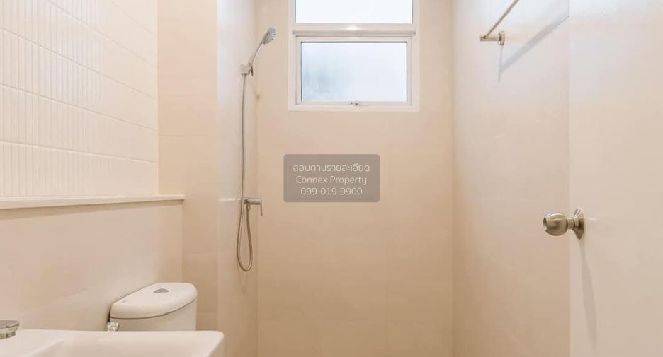 For sale 3 bedrooms townhouse in Mueang Nonthaburi, Nonthaburi