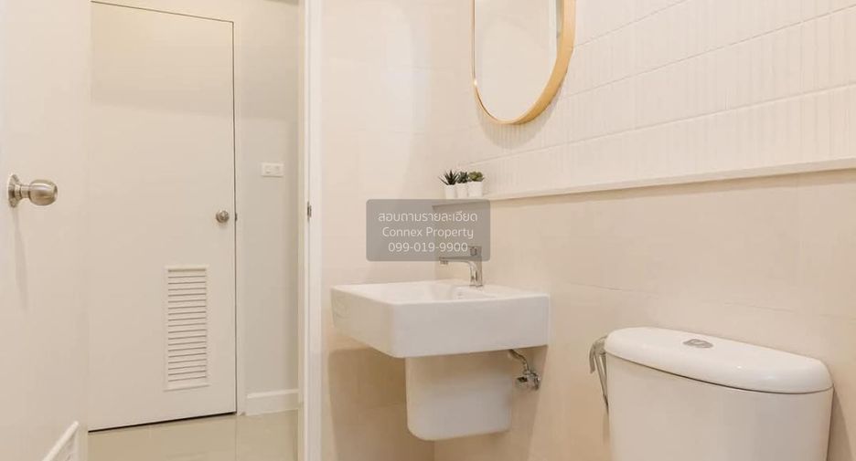 For sale 3 bedrooms townhouse in Mueang Nonthaburi, Nonthaburi