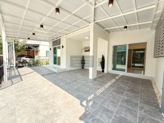 Casa en venta de 4 habitaciones en Bang Yai, Nonthaburi