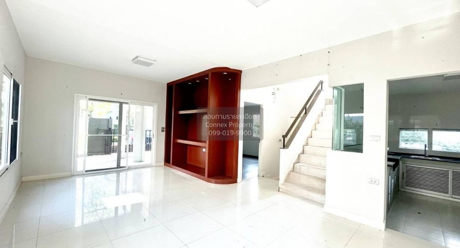 For sale 3 ベッドルーム house in Lat Krabang, Bangkok