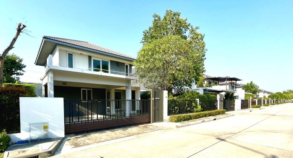 For sale 3 ベッドルーム house in Lat Krabang, Bangkok