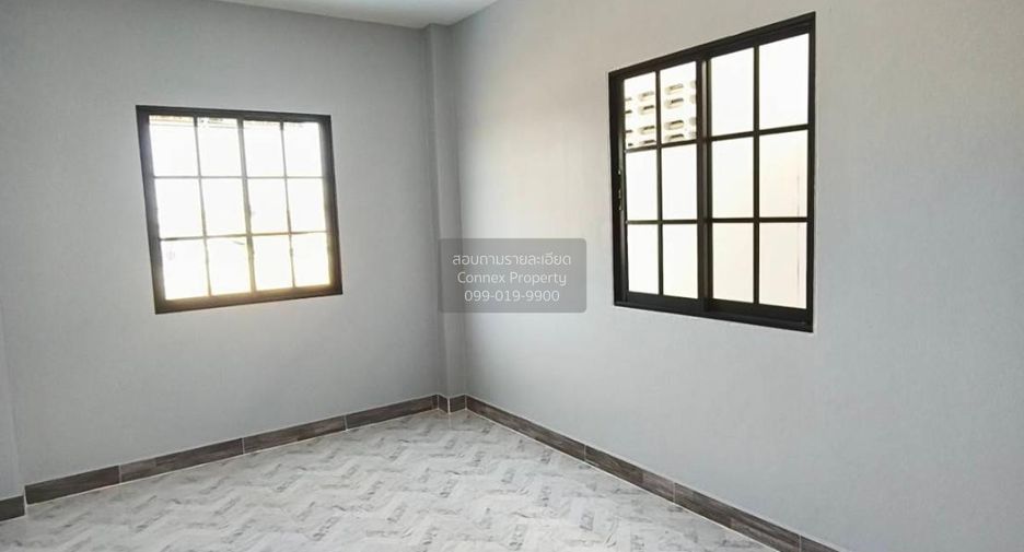Reihenhaus zum Kauf mit 4 Zimmer in Nong Chok, Bangkok