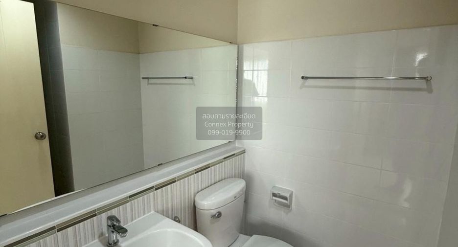 Casa adosada en venta de 2 habitaciones en Thung Khru, Bangkok