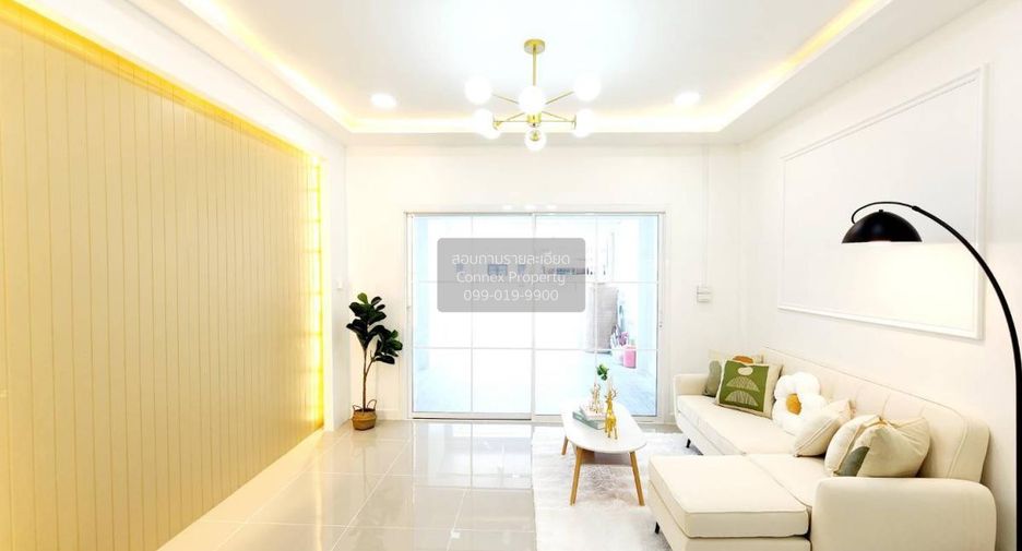 For sale 2 bedrooms townhouse in Thanyaburi, Pathum Thani