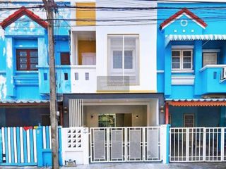 For sale 2 bedrooms townhouse in Thanyaburi, Pathum Thani
