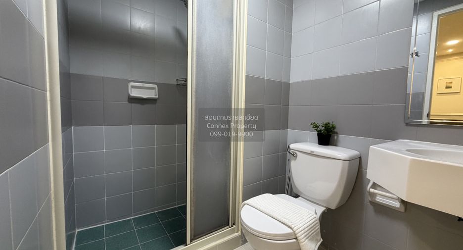 For sale 1 bed condo in Suan Luang, Bangkok