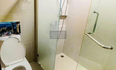 Wohnung zum Kauf mit 1 Zimmer in Khlong San, Bangkok