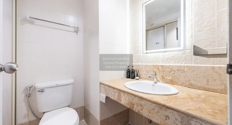 For sale 1 bed condo in Phaya Thai, Bangkok