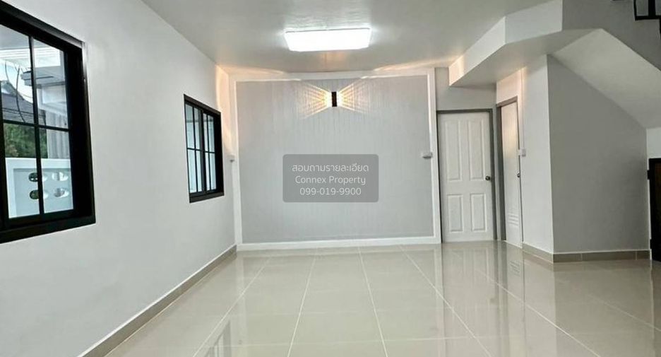 For sale 3 bedrooms townhouse in Bang Bua Thong, Nonthaburi