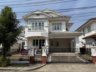 出售 3 卧室 独立屋 在 Phasi Charoen, 曼谷