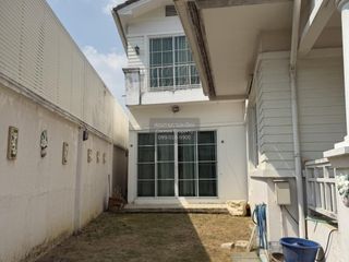 出售 3 卧室 独立屋 在 Phasi Charoen, 曼谷