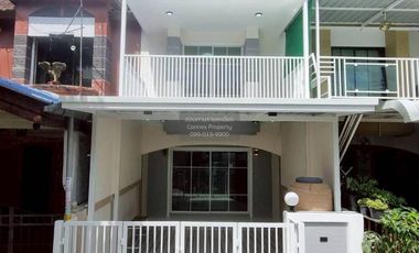 For sale 2 bedrooms townhouse in Sai Noi, Nonthaburi