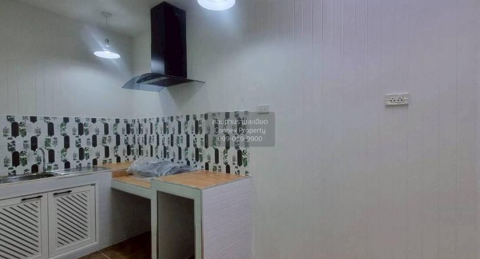 For sale 2 bedrooms townhouse in Sai Noi, Nonthaburi