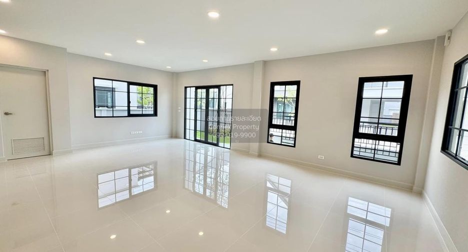 Casa en venta de 4 habitaciones en Bang Phli, Samut Prakan